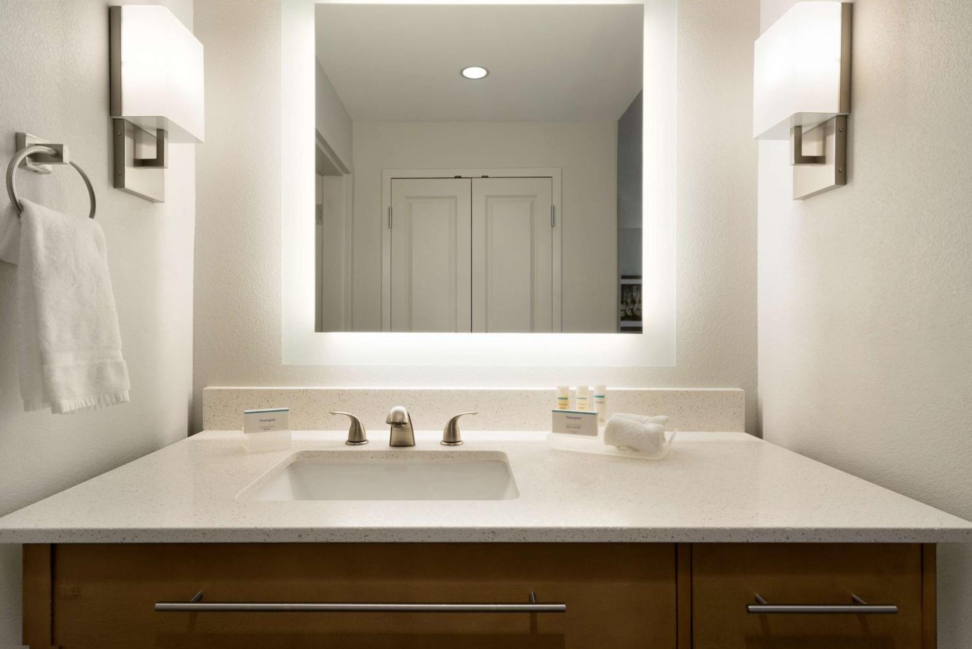 Homewood Suites By Hilton Memphis - Southaven Bagian luar foto