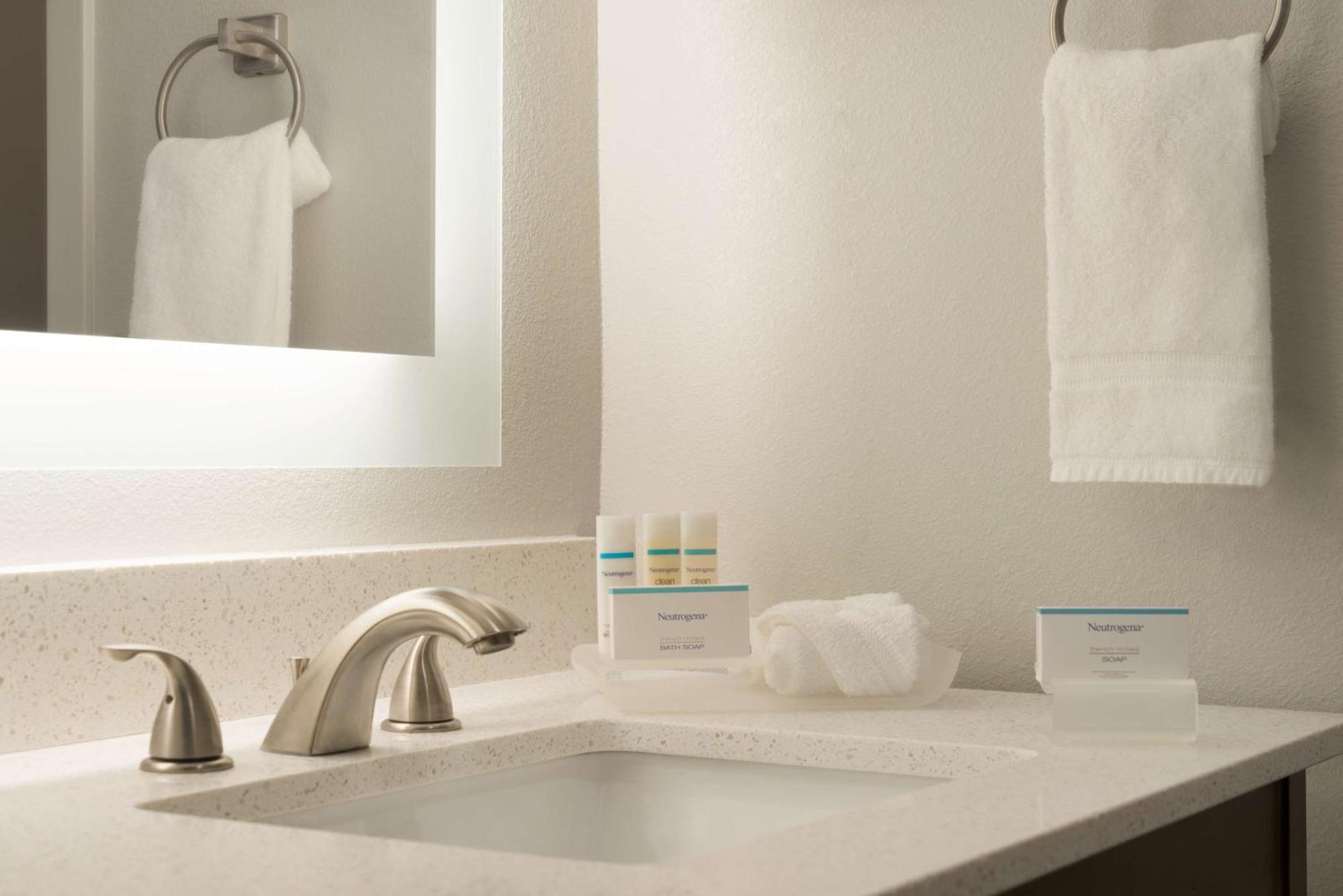 Homewood Suites By Hilton Memphis - Southaven Bagian luar foto